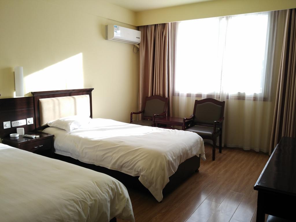 Wudang International Youth Hostel Danjiangkou Екстер'єр фото